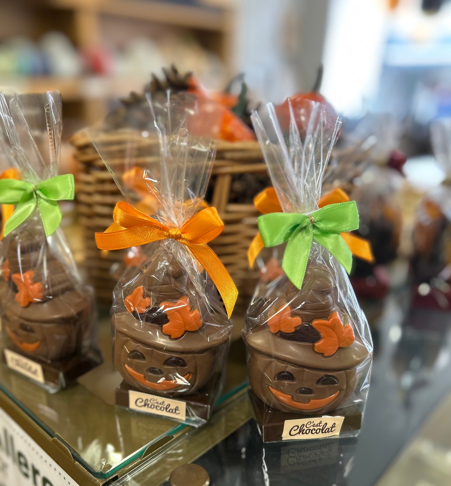 Milk Chocolate Pumpkin Figures (2 pack)